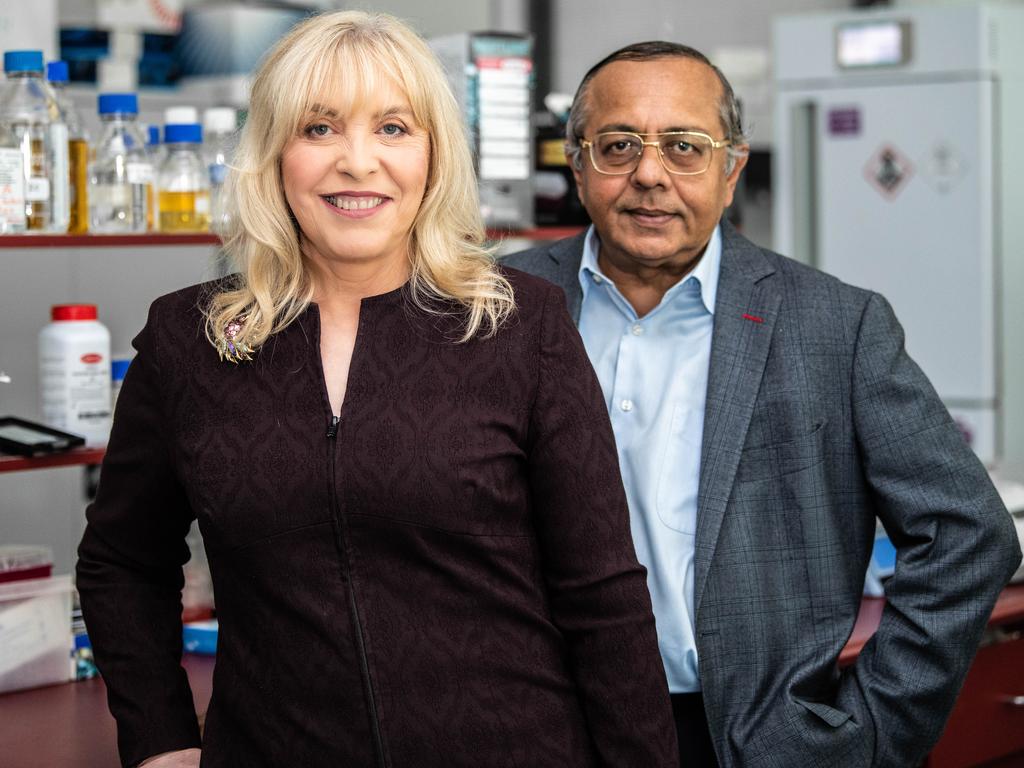EnGeneIC founders Jennifer MacDiarmid and Himanshu Brahmbhatt